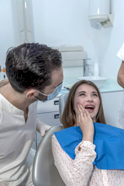 Best Emergency Tooth Extraction in Green Valley, MD